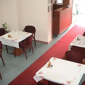 Otel Cagri, İstanbul